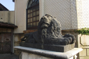 ライオン像